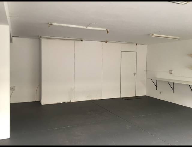 174M² WAREHOUSE SOLD IN GLEN ANIL